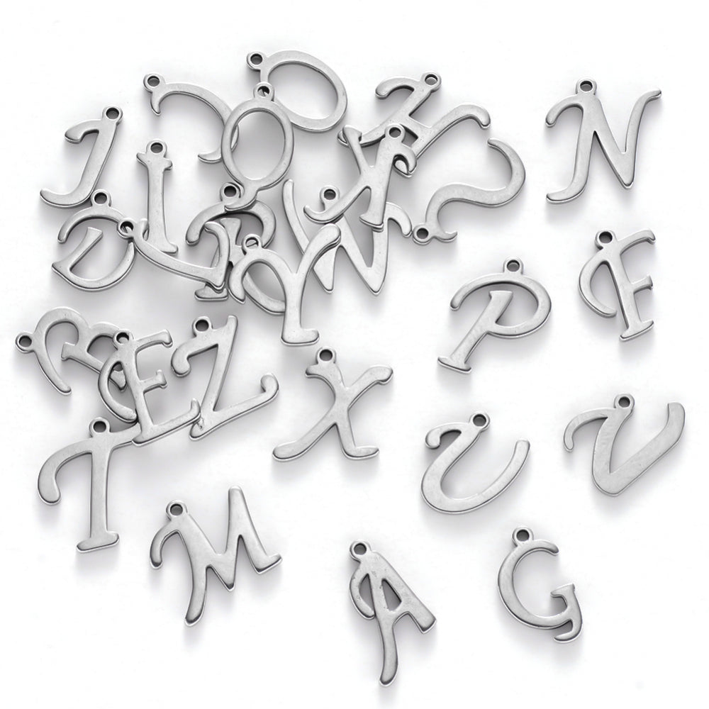 Breloque initiale cursive en acier inoxydable
