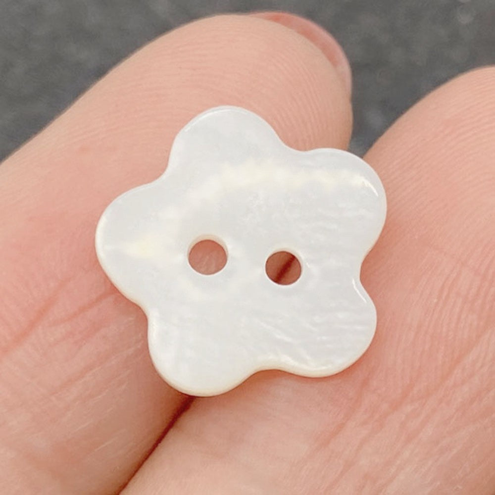 Bouton fleur en nacre véritable 11 ou 13mm - ensemble de 6 boutons