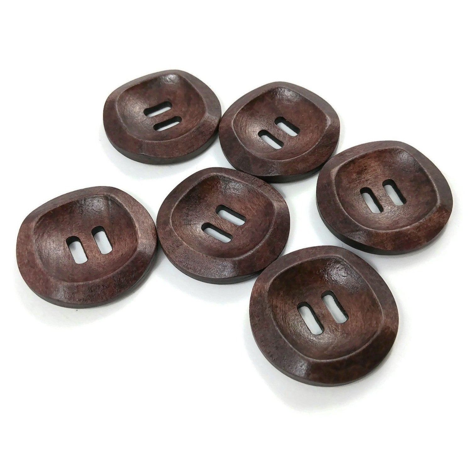 6 Boutons de bois marron foncé de 3cm