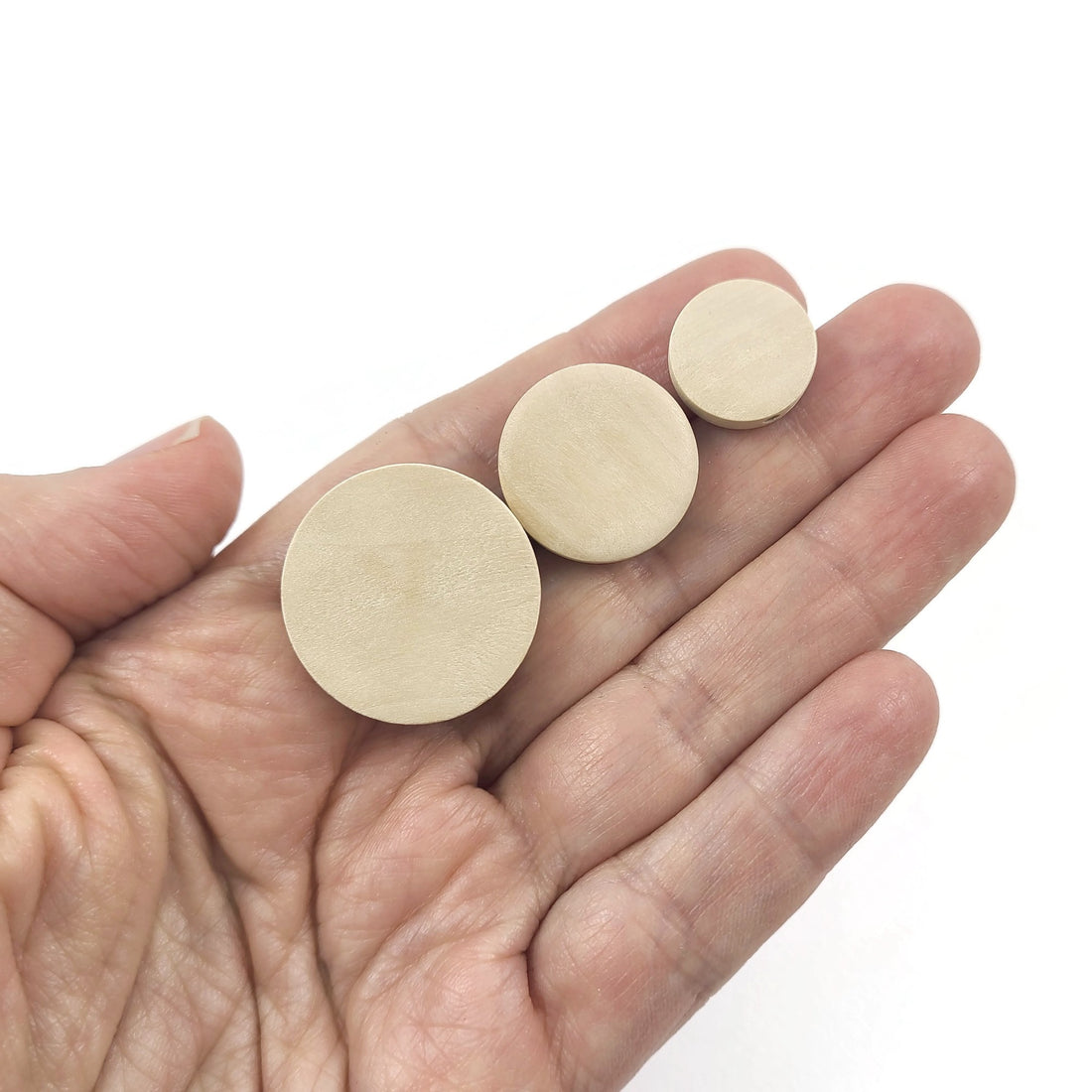 6 Flat wooden beads 15mm, 20mm or 25mm