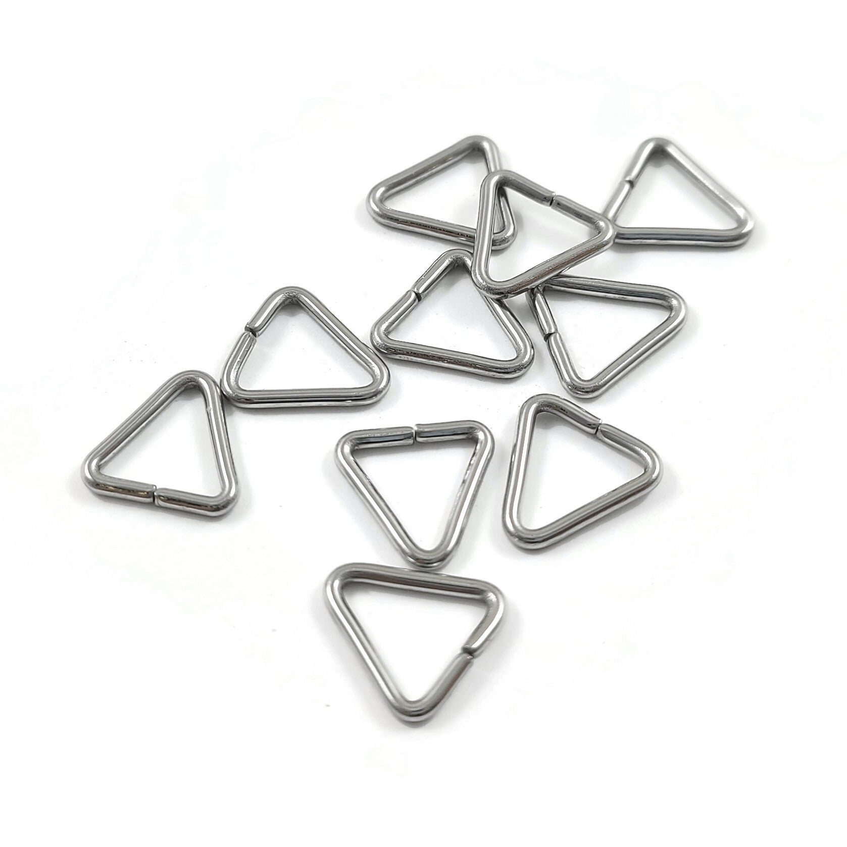 Anneaux triangles argent hypoallergénique en acier inoxydable