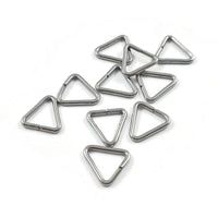 Anneaux triangles argent hypoallergénique en acier inoxydable