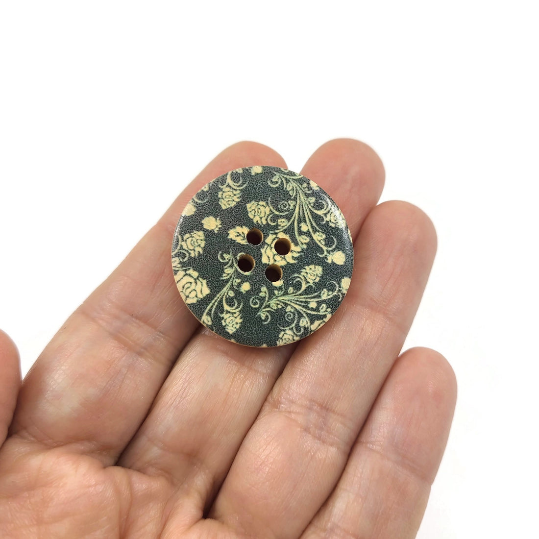 Black and Grey Flower Pattern Wooden Painting Buttons 3cm - Natural wood flowers color set of 6