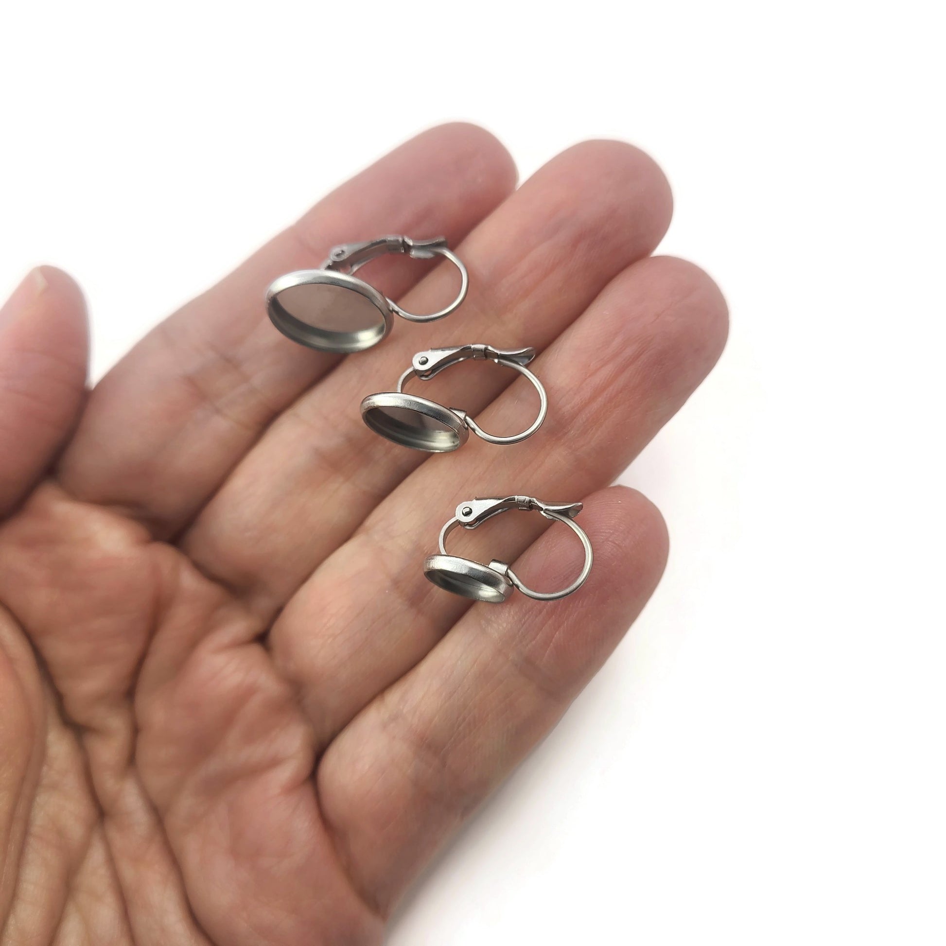10 pièces (5 paires) crochets pour boucle d'oreille avec support à cabochon en acier inoxydable hypoallergénique