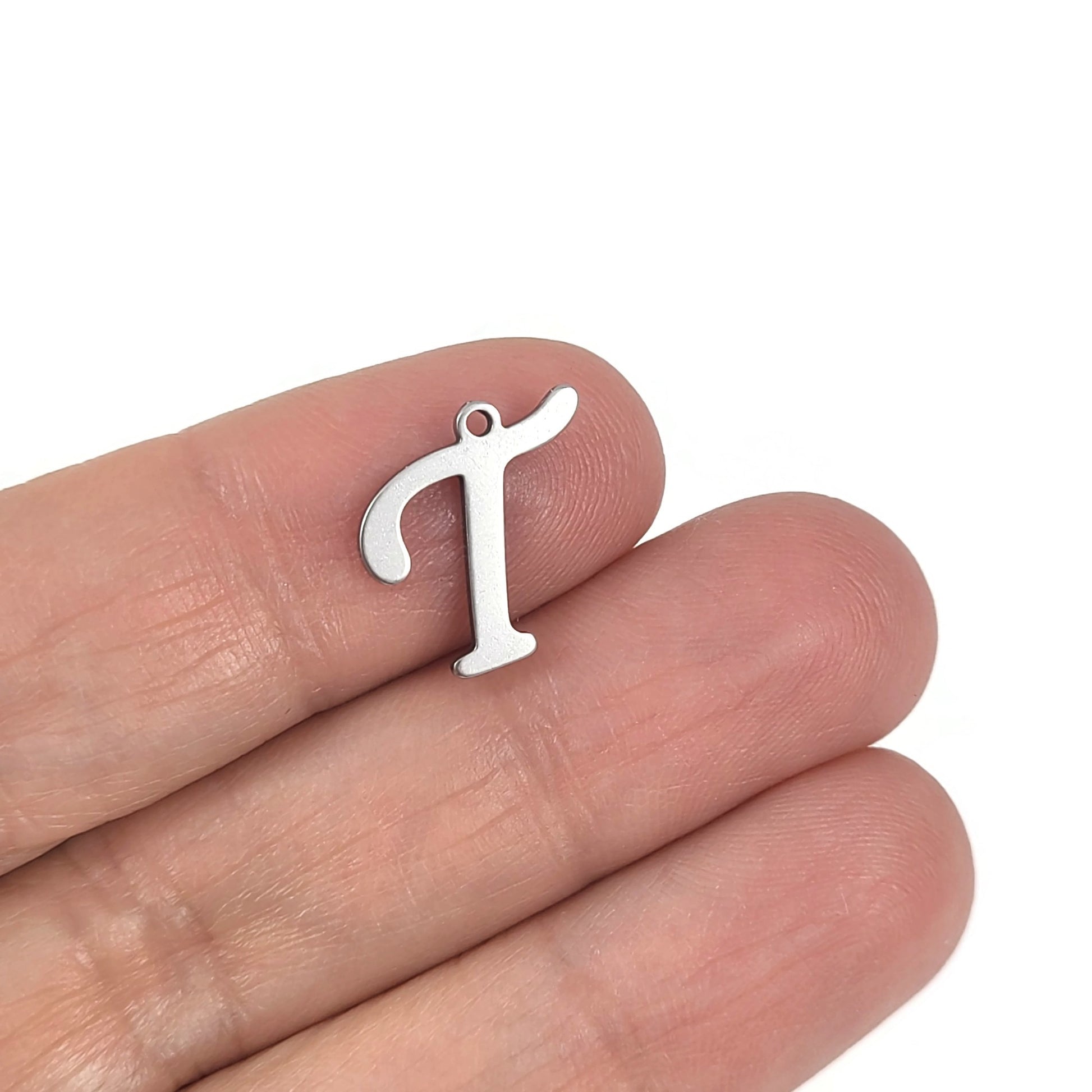 Breloque initiale cursive en acier inoxydable