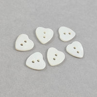 6 white heart buttons - Mother of Pearl Shell Buttons 11mm