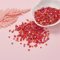 Perles de rocaille en verre - ROUGE - Assortiment de formes et grandeurs