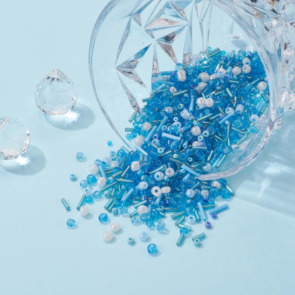 Perles de rocaille en verre - TURQUOISE - Assortiment de formes et grandeurs