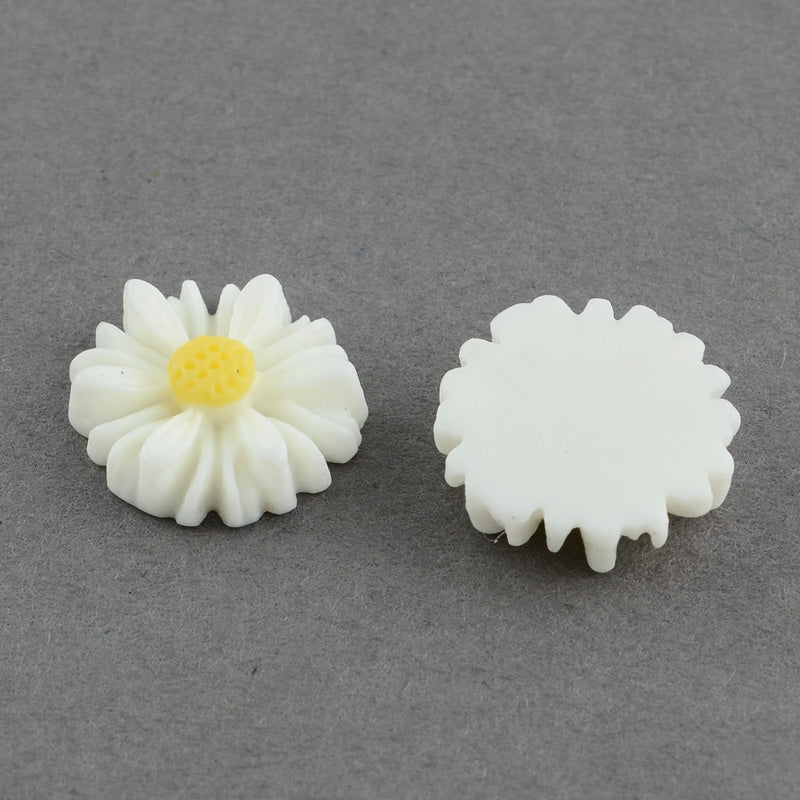Cabochons marguerites blanches en résine