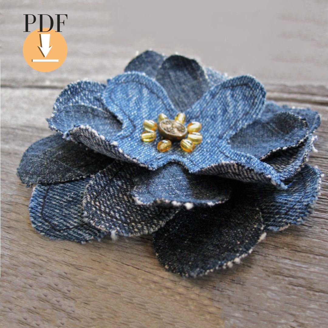 Fleurs en tissu de jeans DIY – tutoriel et patron téléchargeable