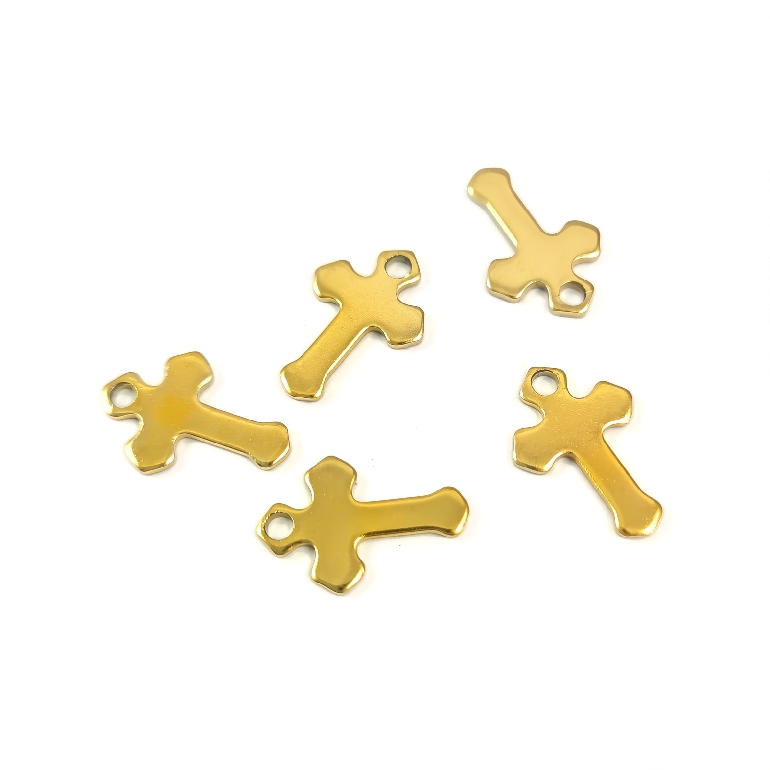5 petits pendentifs en forme de croix en acier inoxydable doré