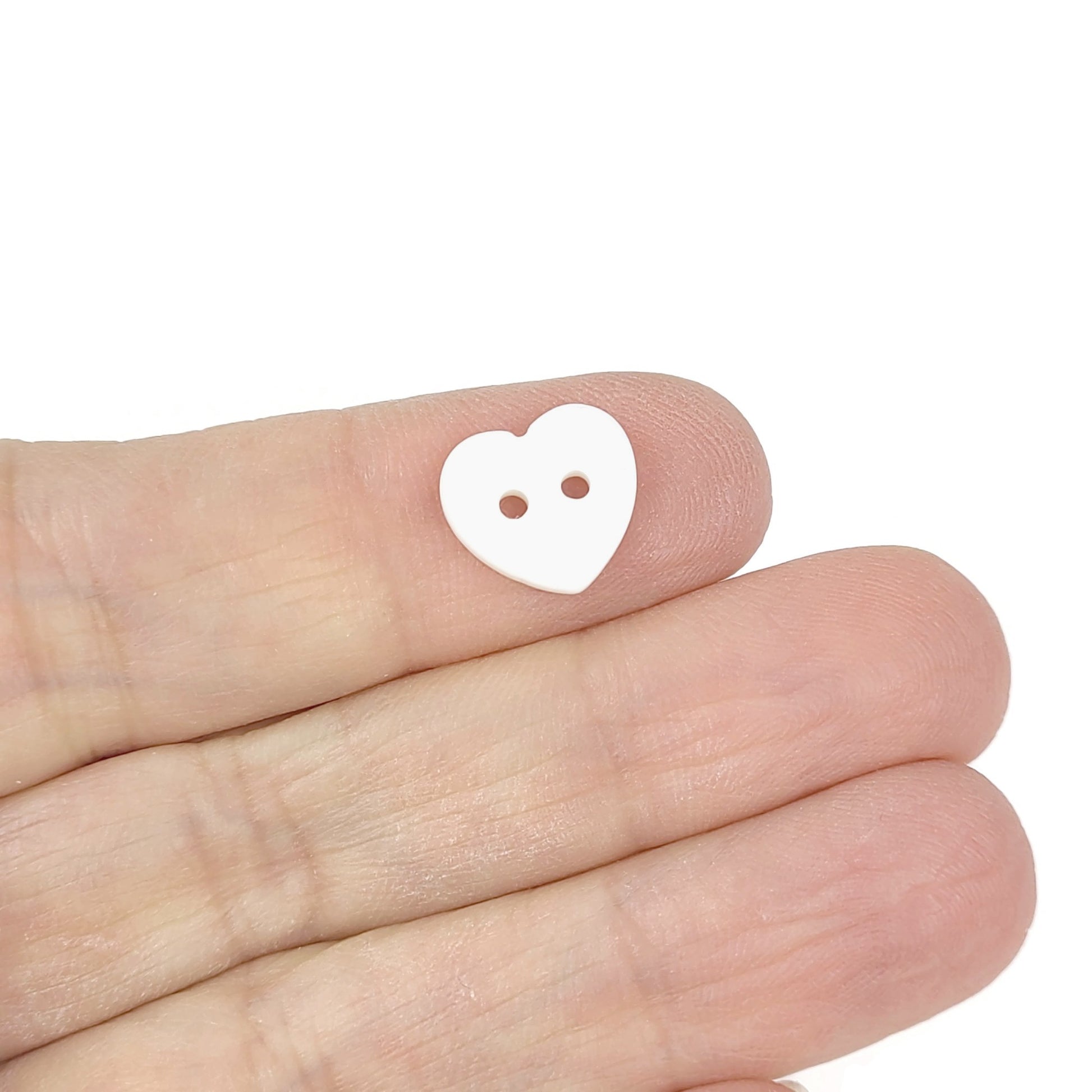 6 White Mother of Pearl Heart Buttons 11mm