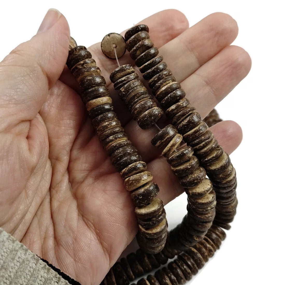 100 perles de bois de coco en rondelle de 10mm