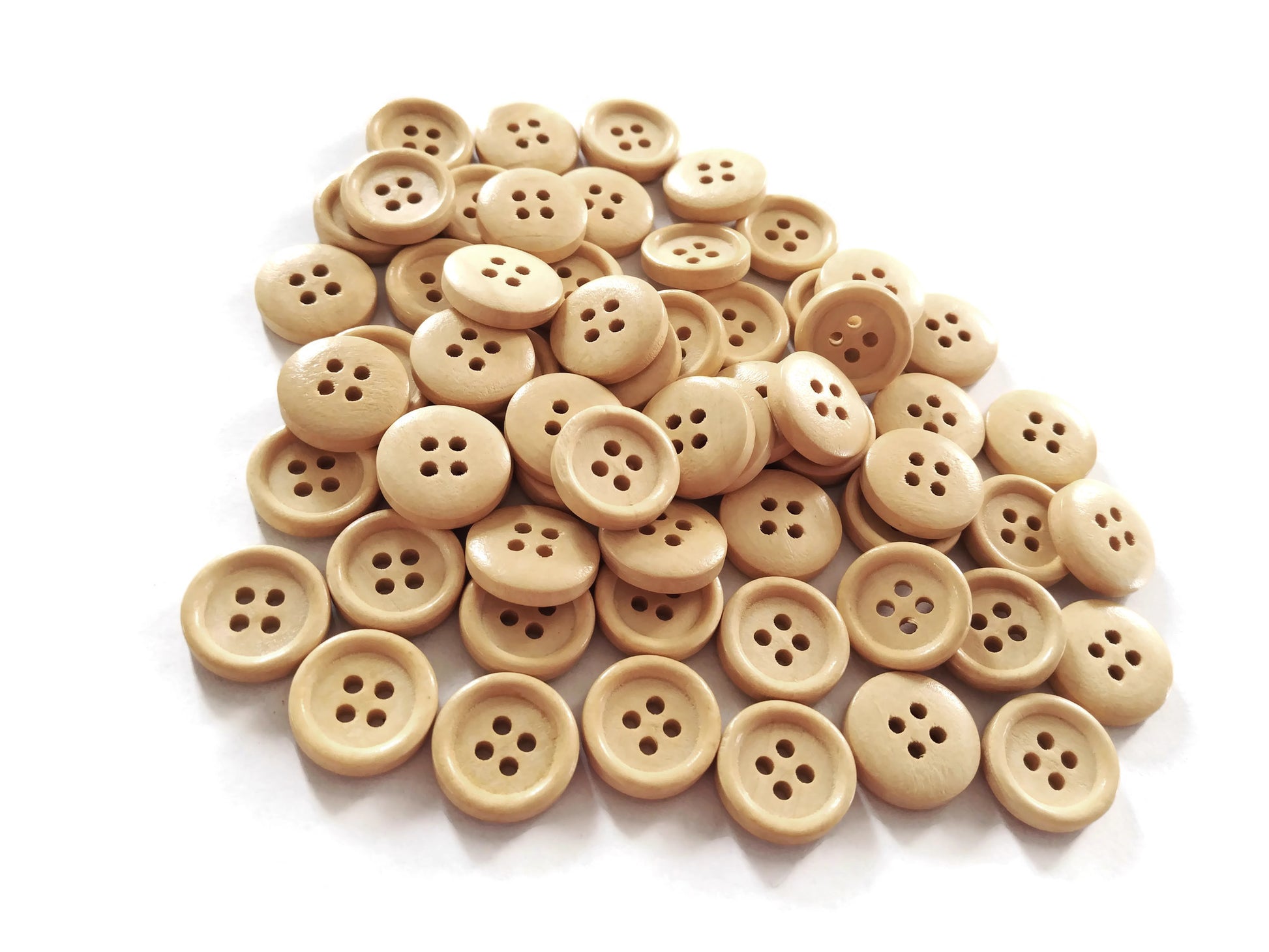 Bouton de bois à 4 trous en bois naturel de 15mm - ensemble de 15