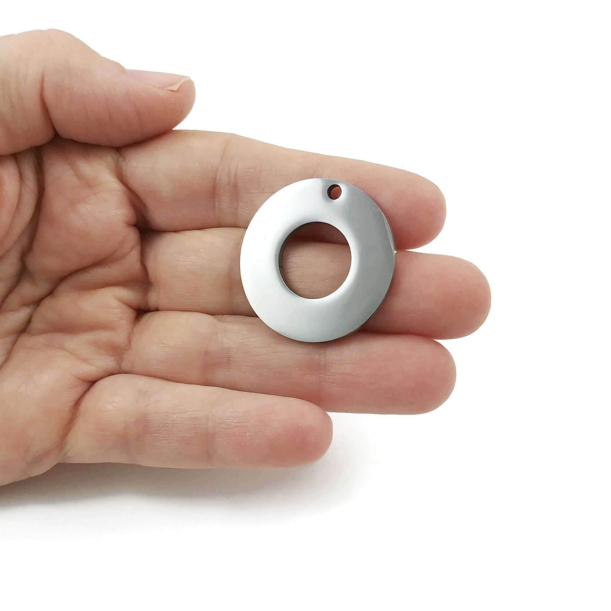 Pendentifs cercles en acier inoxydable