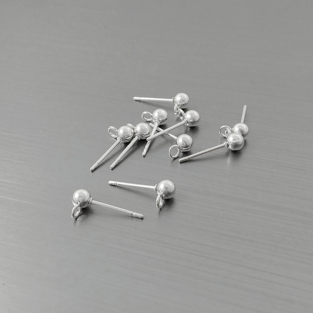 10 ball post with loop, Bright silver stainless steel, 4mm