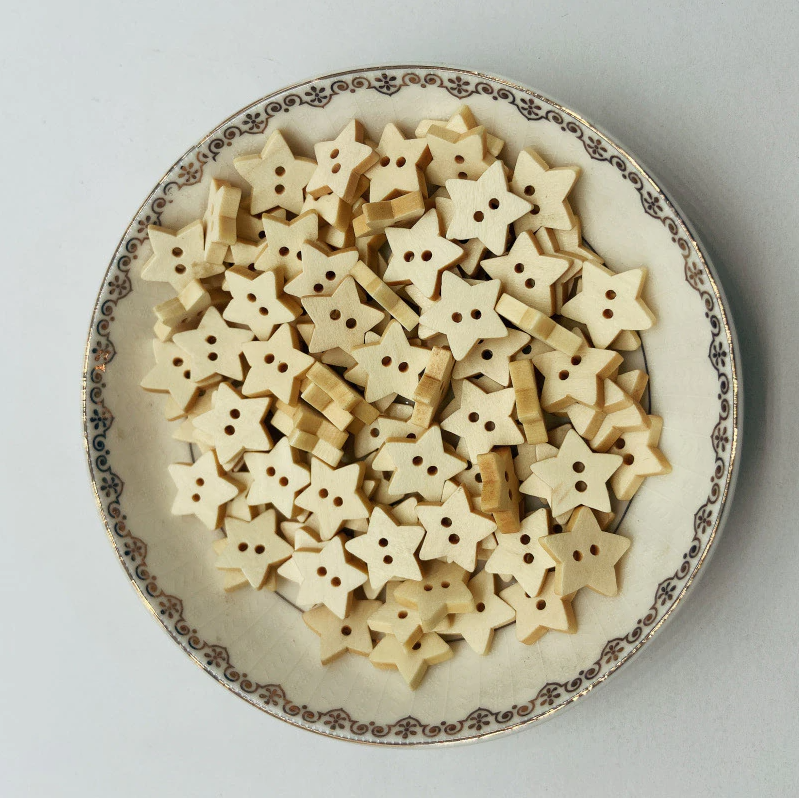 Star button - 10 Wooden craft buttons 12mm or 15mm
