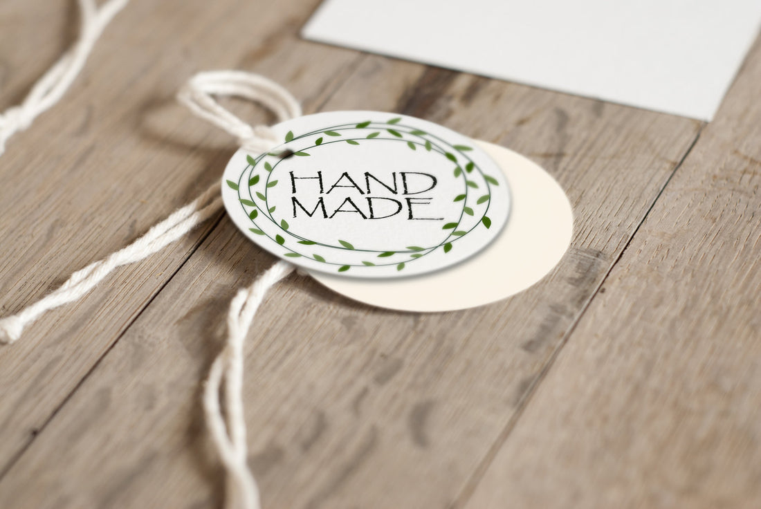 Handmade printable tags with leaves - One and half inch round - Digital collage sheet