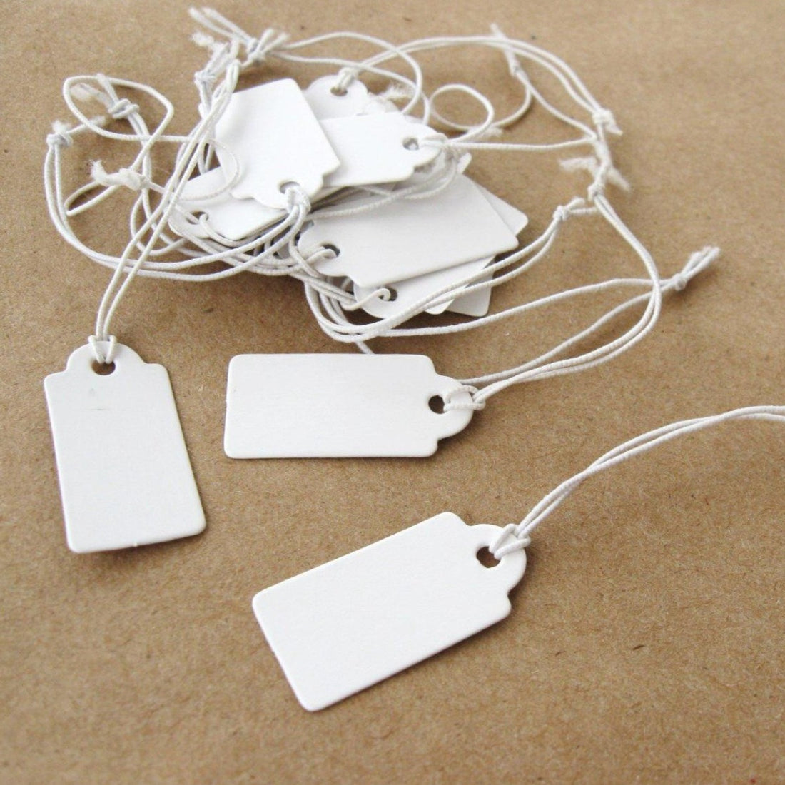 Petites étiquettes blanches rectangulaires - Ensemble de 50