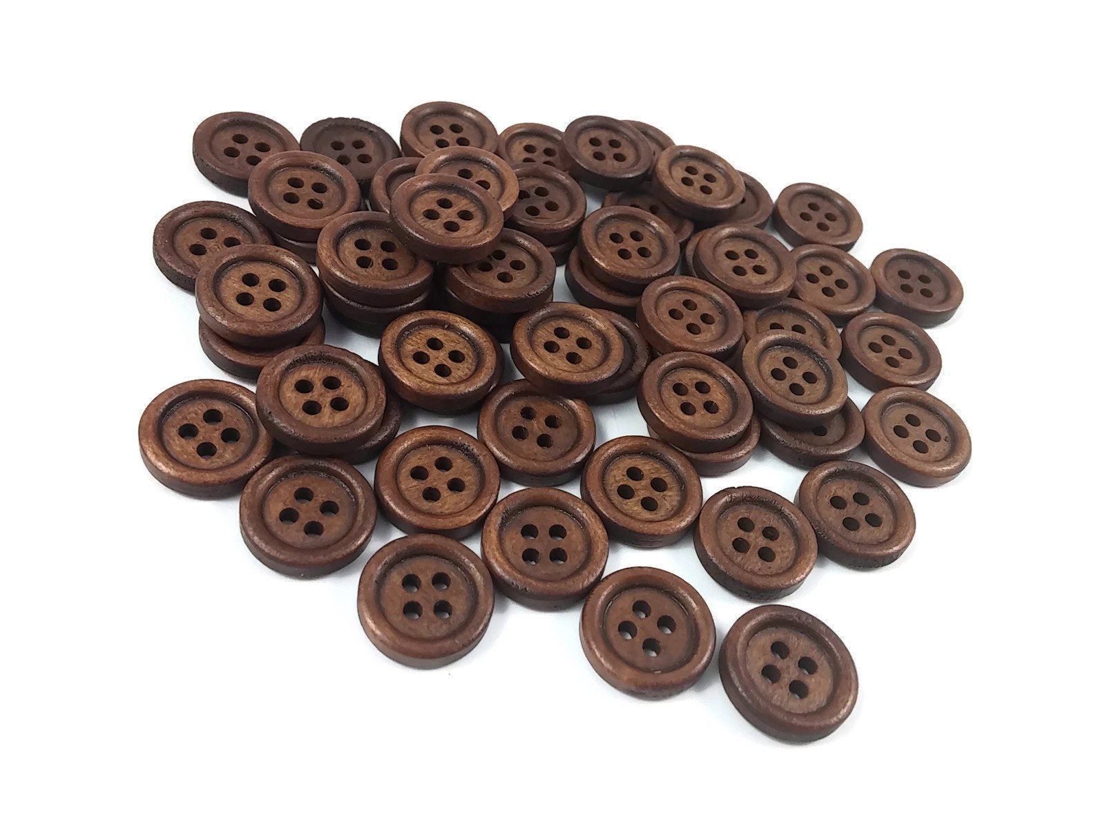 Bouton de bois à 4 trous en bois marron de 15mm - ensemble de 60
