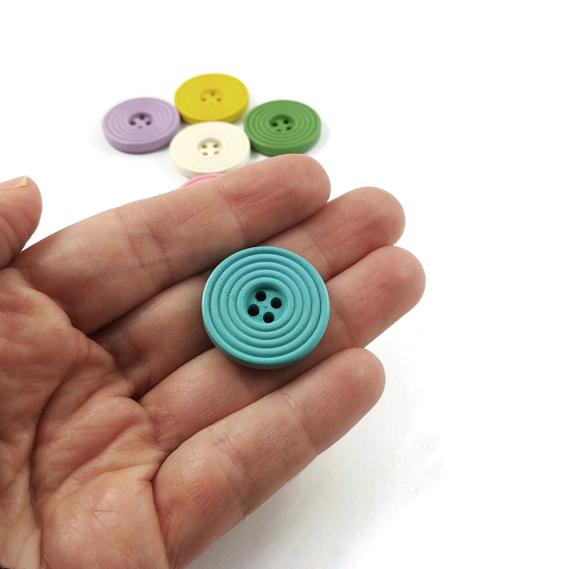 1 inch wooden pastel buttons 25mm - Set of 6 circle wood button - Choose your color