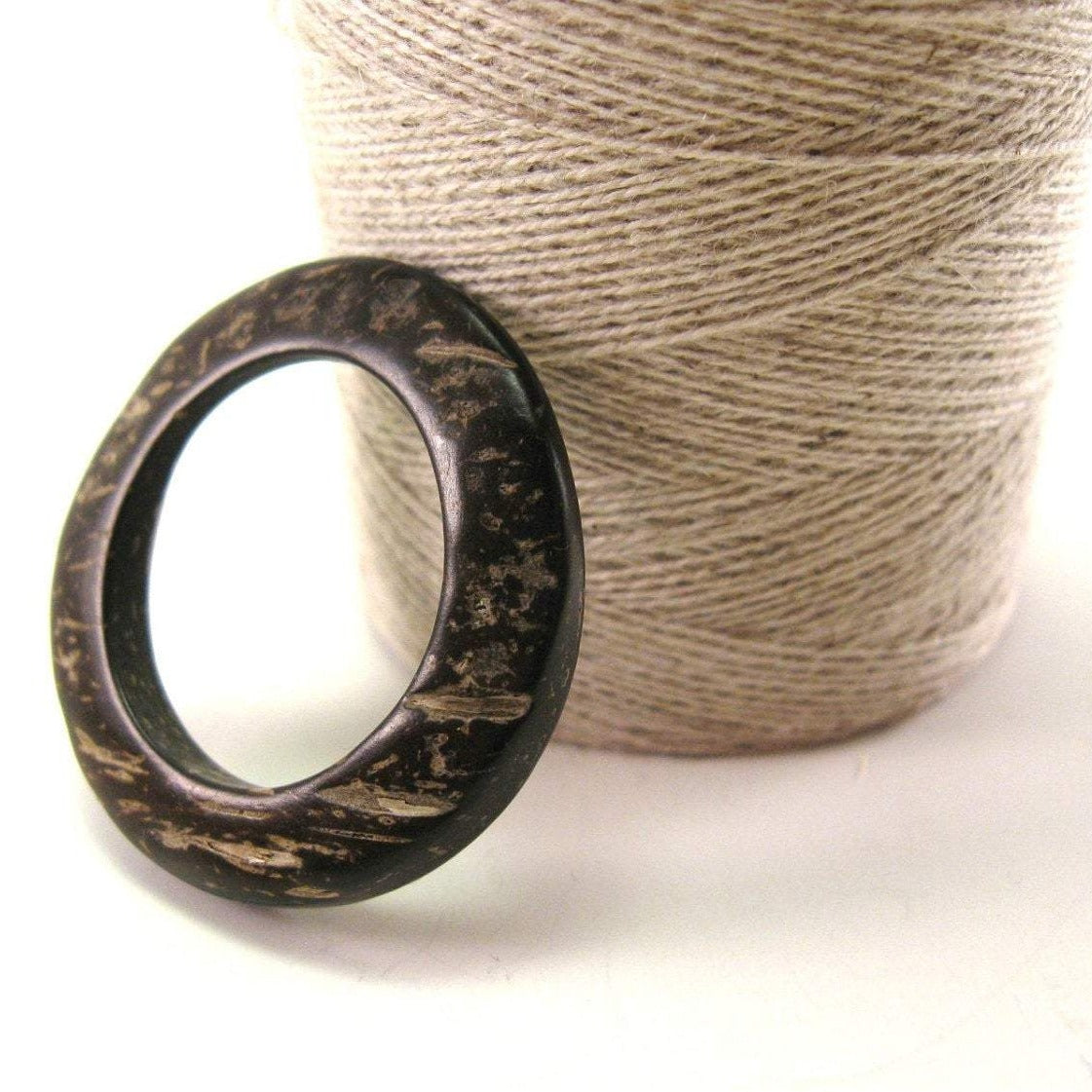 Coconut Dark Brown Ring Link Disks Set of 6 - 38mm - Natural Nut Discs Beads
