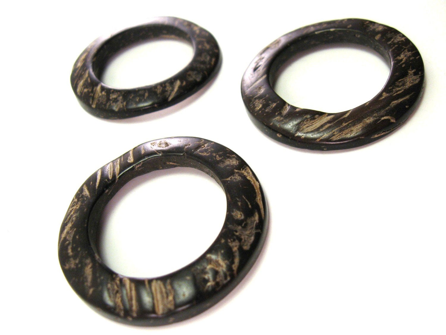 Coconut Dark Brown Ring Link Disks Set of 6 - 38mm - Natural Nut Discs Beads