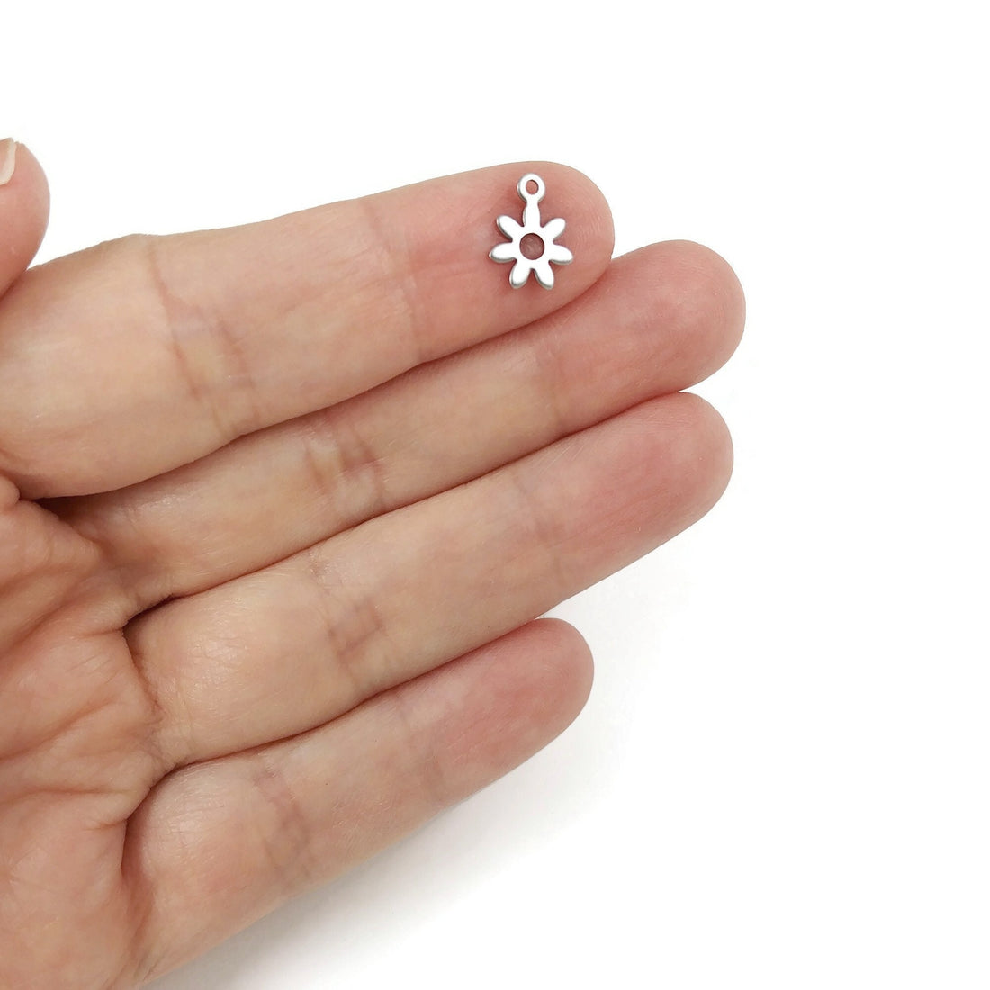 10 silver daisy charms, Small stainless steel charms, Flower pendants for jewelry making