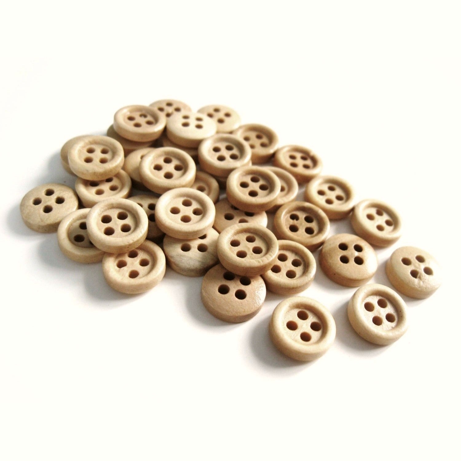 Mini Bouton de bois à 4 trous en bois naturel de 11mm - ensemble de 36