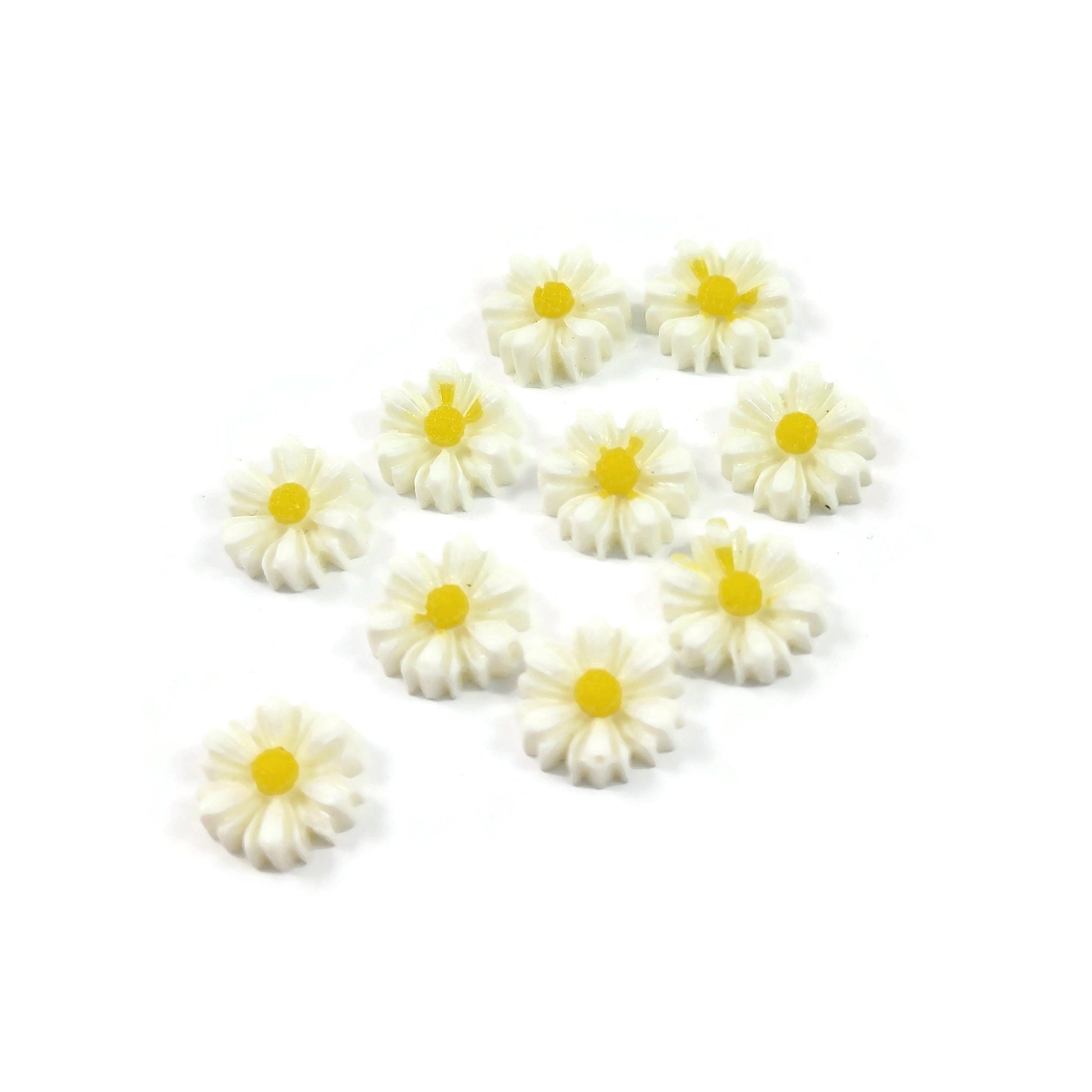 Resin daisy cabochons, Cute white flower embellishments, Flatback cabochons, Bulk pack, Jewelry making supplies