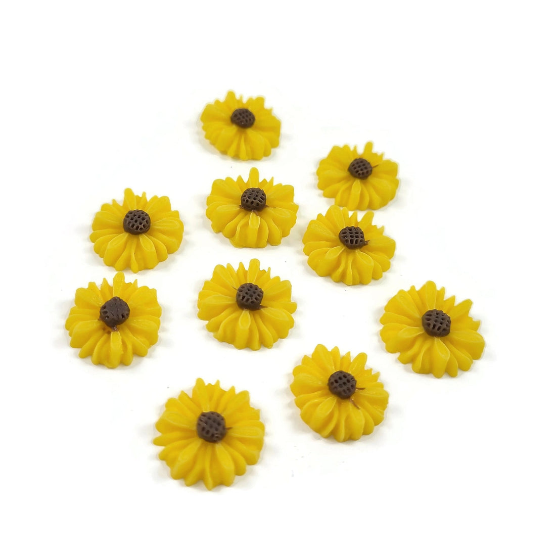 Resin daisy cabochons, Cute yellow flower embellishments, Flatback cabochons, Bulk pack, Jewelry making supplies
