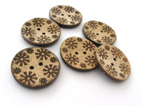 6 Boutons en bois de coco 28mm - motif de fleurs