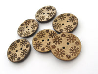 6 Boutons en bois de coco 28mm - motif de fleurs