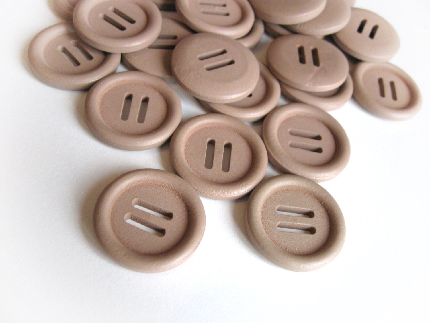 1 inch wooden buttons - Beige buckle buttons 25mm - set of 6