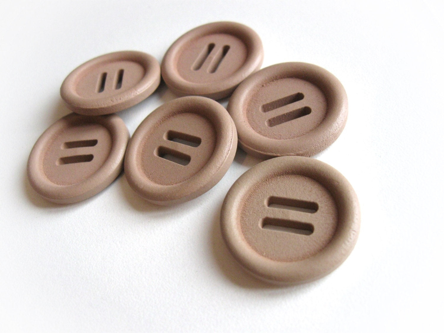 1 inch wooden buttons - Beige buckle buttons 25mm - set of 6