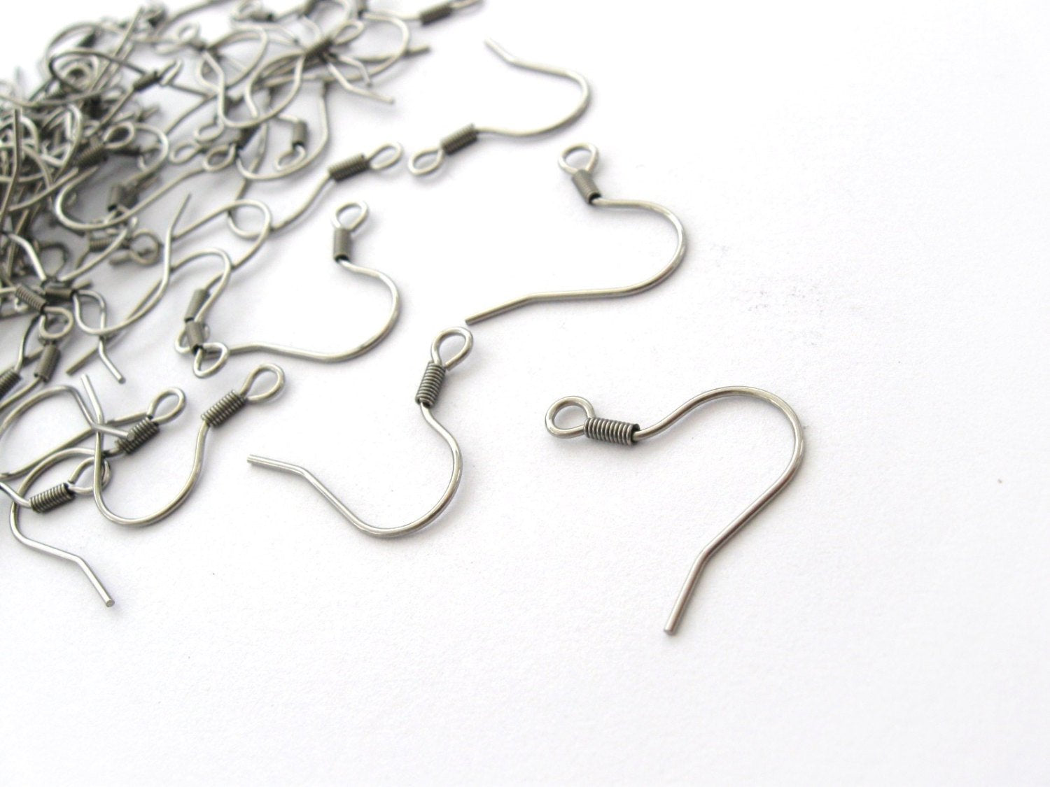50 pièces (25 paires) crochets pour boucle d'oreille en acier inoxydable hypoallergénique