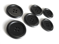 Black buttons 30mm - set of 6 wood buttons