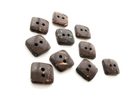 10 Boutons en bois de coco 9mm - Mini Carré