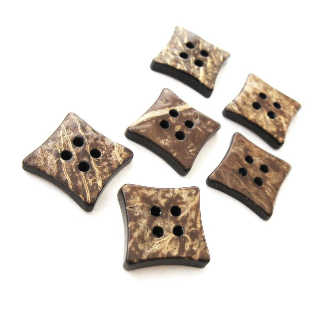 6 Boutons en bois de coco 14mm - Carré