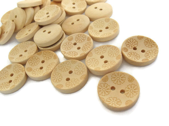 Wooden button - Flower Pattern Unfinished Wood Sewing Buttons Natural Color 20mm - set of 12
